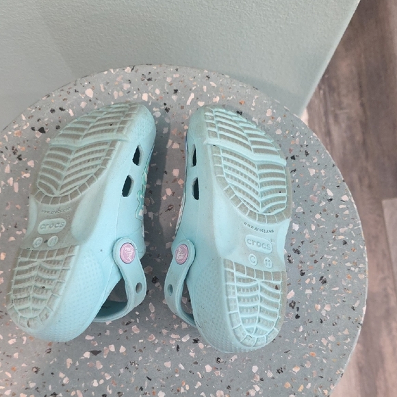 CROCS Frozen Kids Slippers - Light Blue - Picture 5 of 6